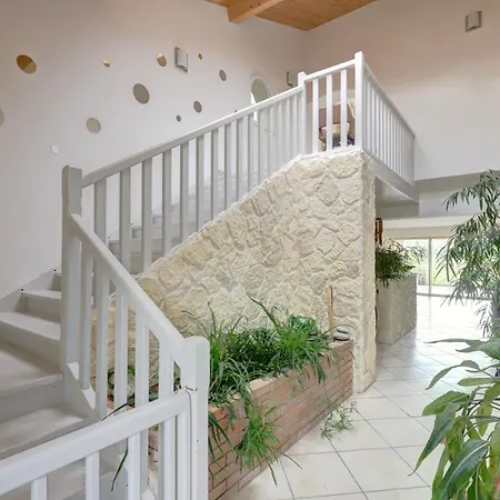 Zen Et Tropicale Villa Vaudreuille